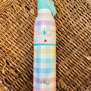 Swig Life Plaid Water Bottle